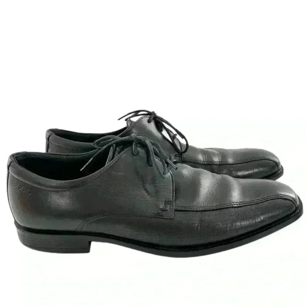Ecco mens oxfords size 43 9.5 black leather bicycle toe
Orthopedic comfort